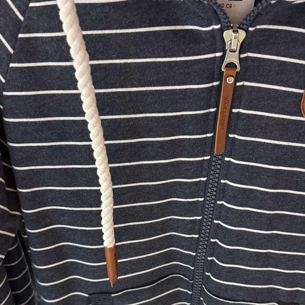Wanakome Charcoal and White Striped Hoodie - Picture 4 of 4